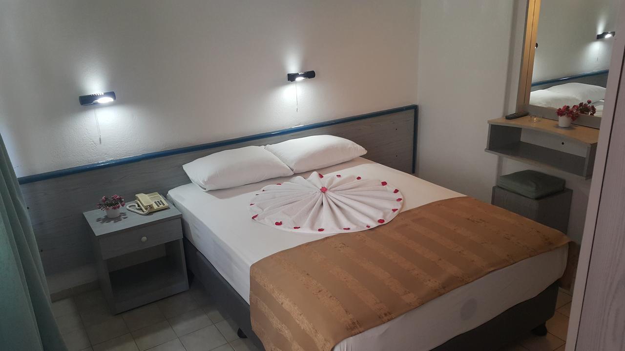 Hotel Midi Αλάνια Εξωτερικό φωτογραφία